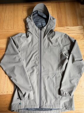 KUHL Women’s Lightweight Rain Jacket - Light Taupe